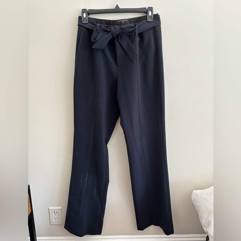 Dress pants with tie